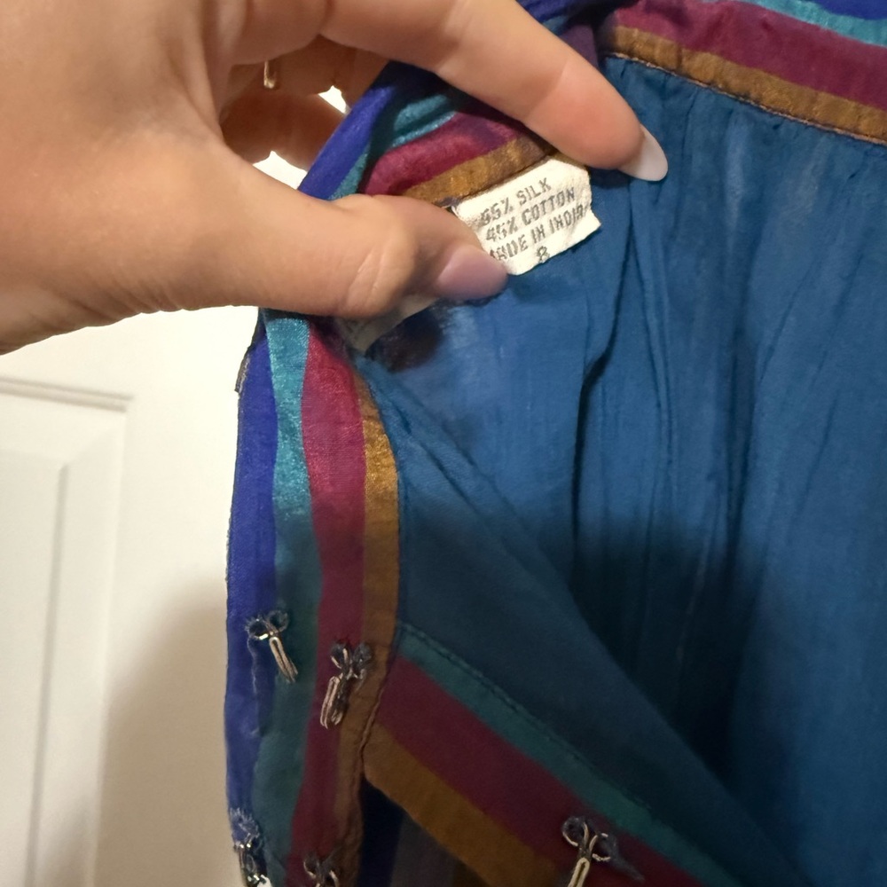 Early 70’s royal silk rainbow reflective poodle skirt - Picture 8 of 9